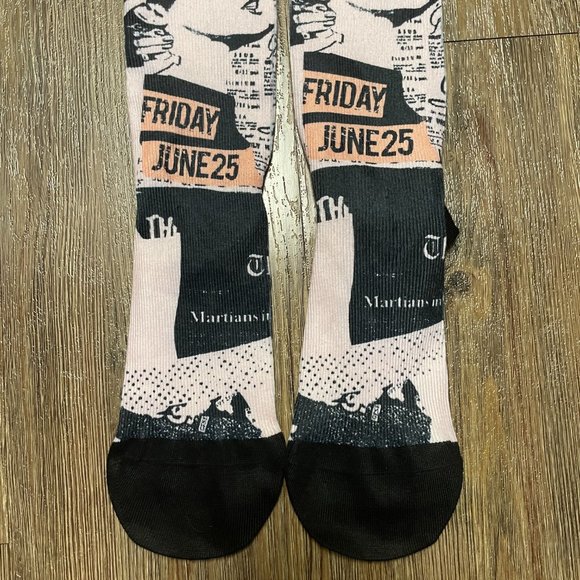 Fenty for Stance Most Wanted Thigh Highs NWOT - Picture 3 of 4